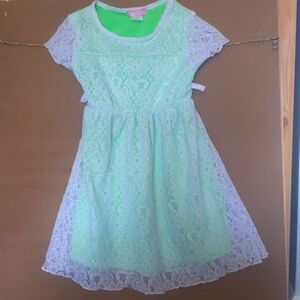 Girls white lace dress with green underlay size 6